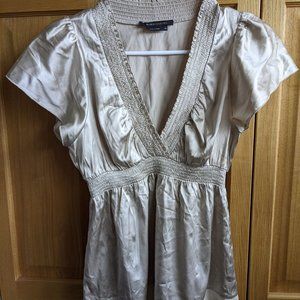 BCBG MAXAZRIA  Beige Silk top size XS